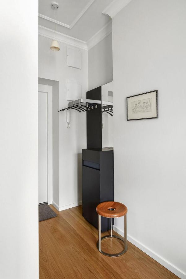 Design Studio Apartment With Balcony By Hostlovers Kaunas Exterior foto